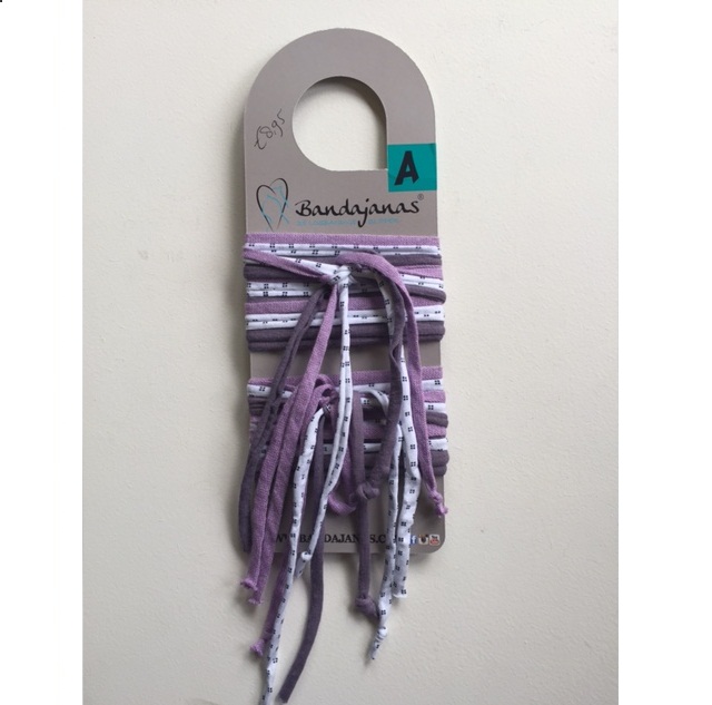 Bandajanas_banden_lilatinten_slippers