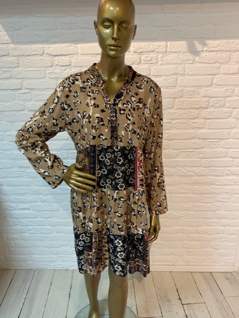 Jurk_boho_leopardprint_en_vlakken