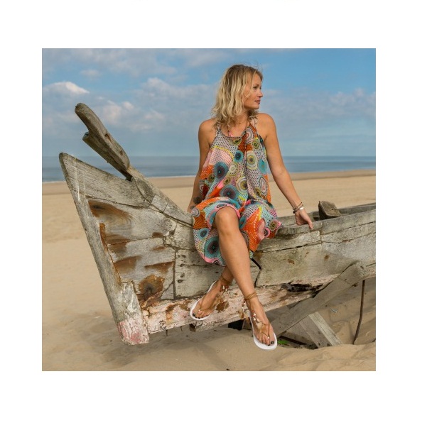Seychelly_Wrapajanas_jurk_J115_model
