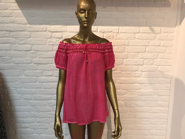 complimento_top_gehaakte_halslijn_pink_offsholder_hanscon