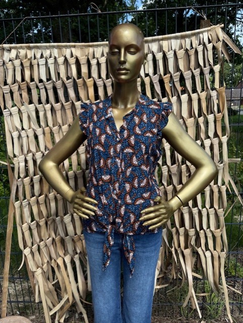 doorknoopblouse_fantasieprint_blauw