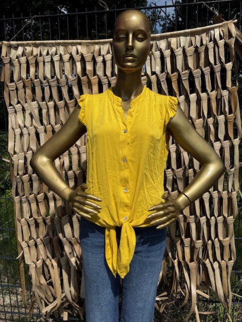 doorknoopblouse_geel