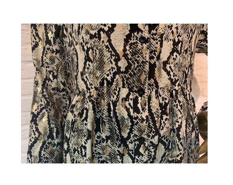 jurkje_slangenprint_beige_rushclothingcompany_2
