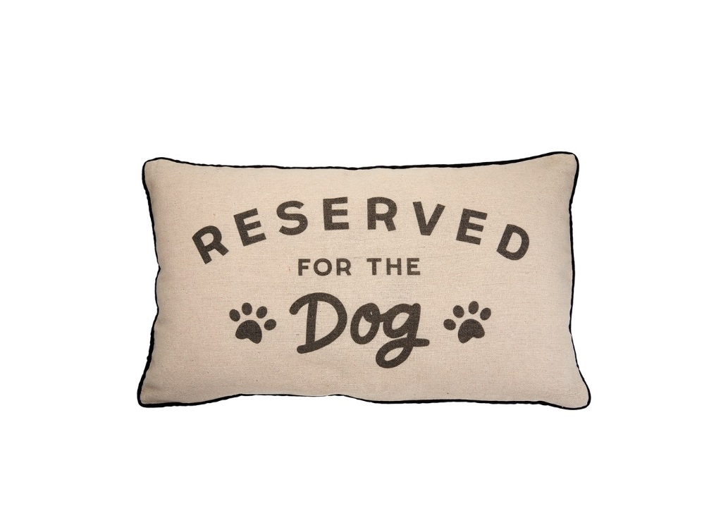kussen_reserved_for_the_dog