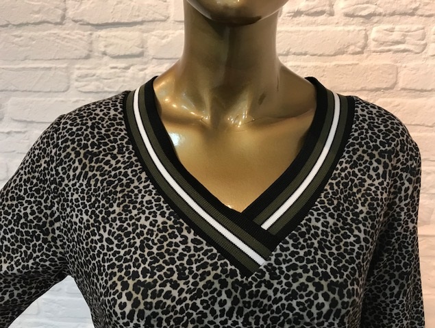 savinni_italy_leopard_jurkje_halslijn