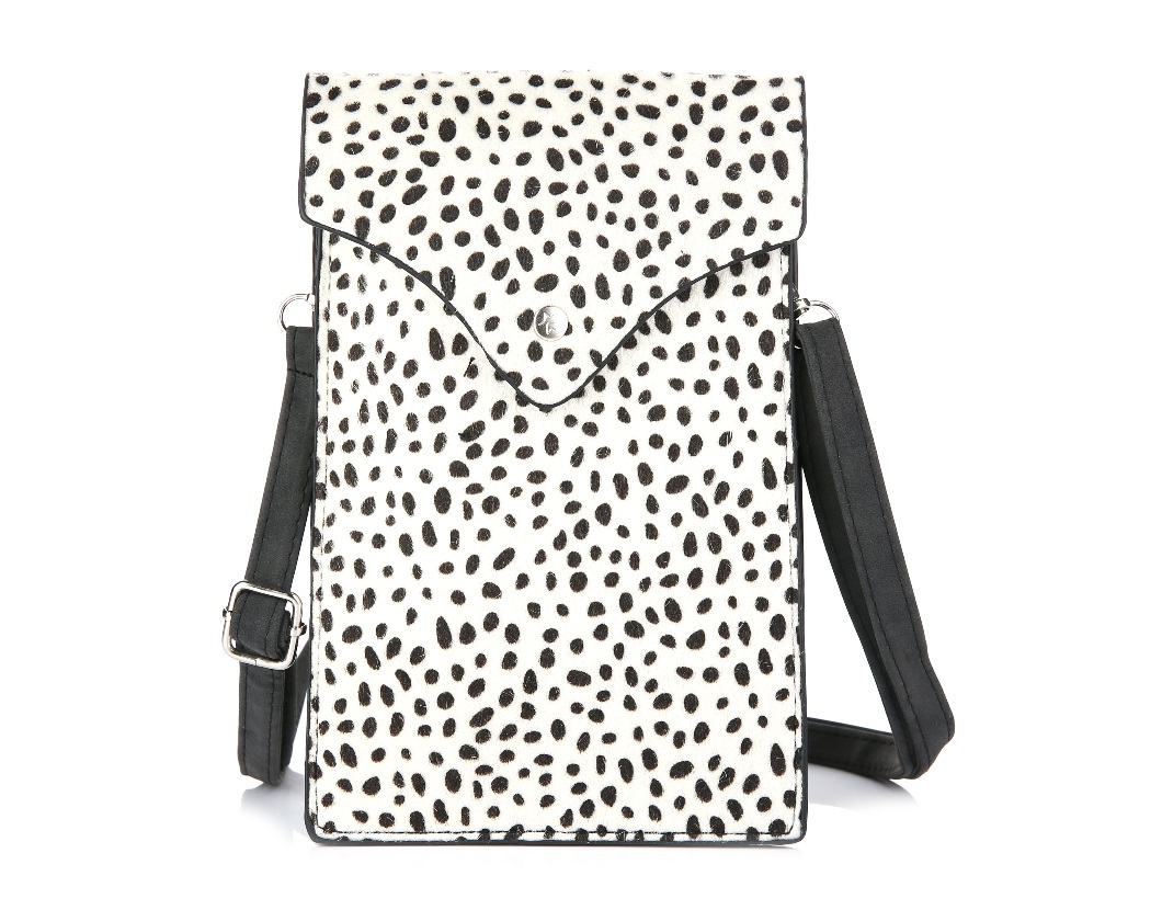 telefoontasje_cheetahprint_wit_zwart_bg351