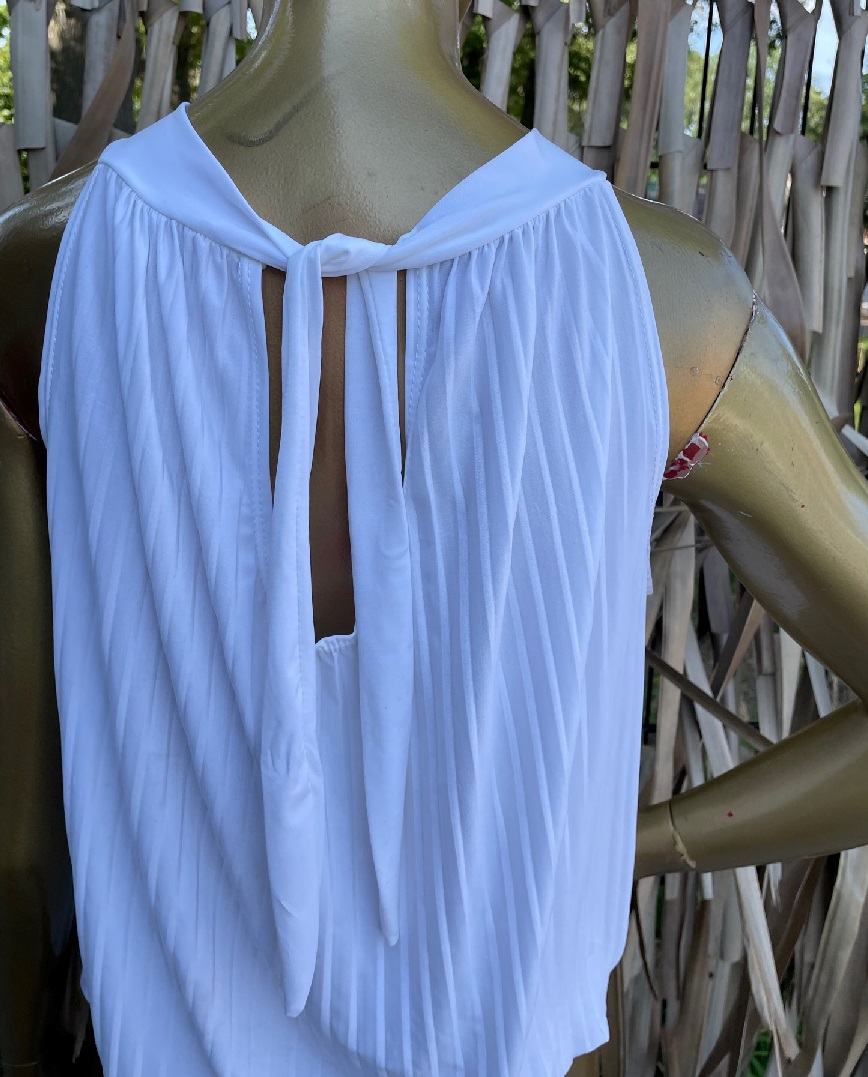 Haltertop_plisse_offwhite_2