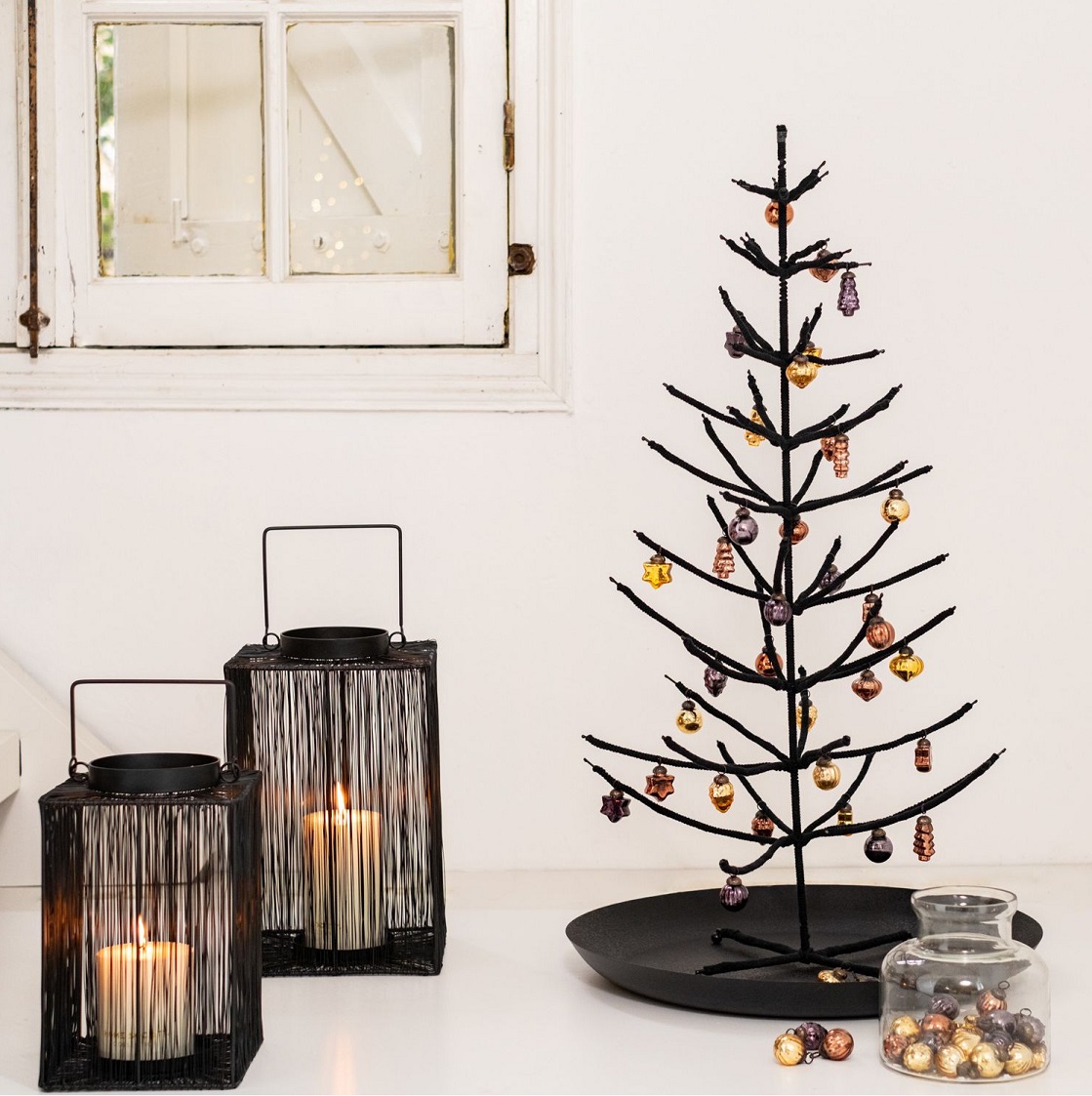 kerstballen_in_glazen_pot_sfeer