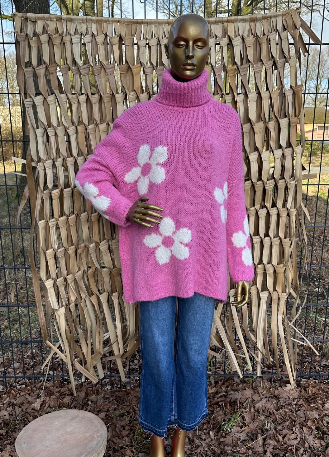 gebreide_trui_flower_roze_offwhite