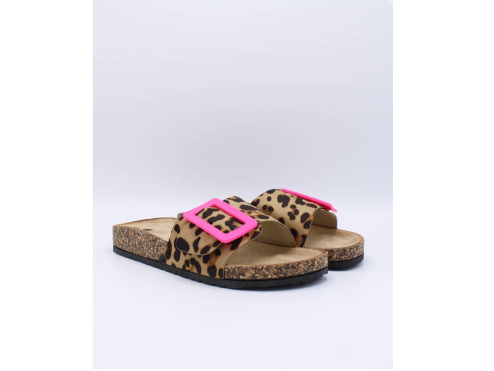 slipper_leopardprint_roze_gesp_2