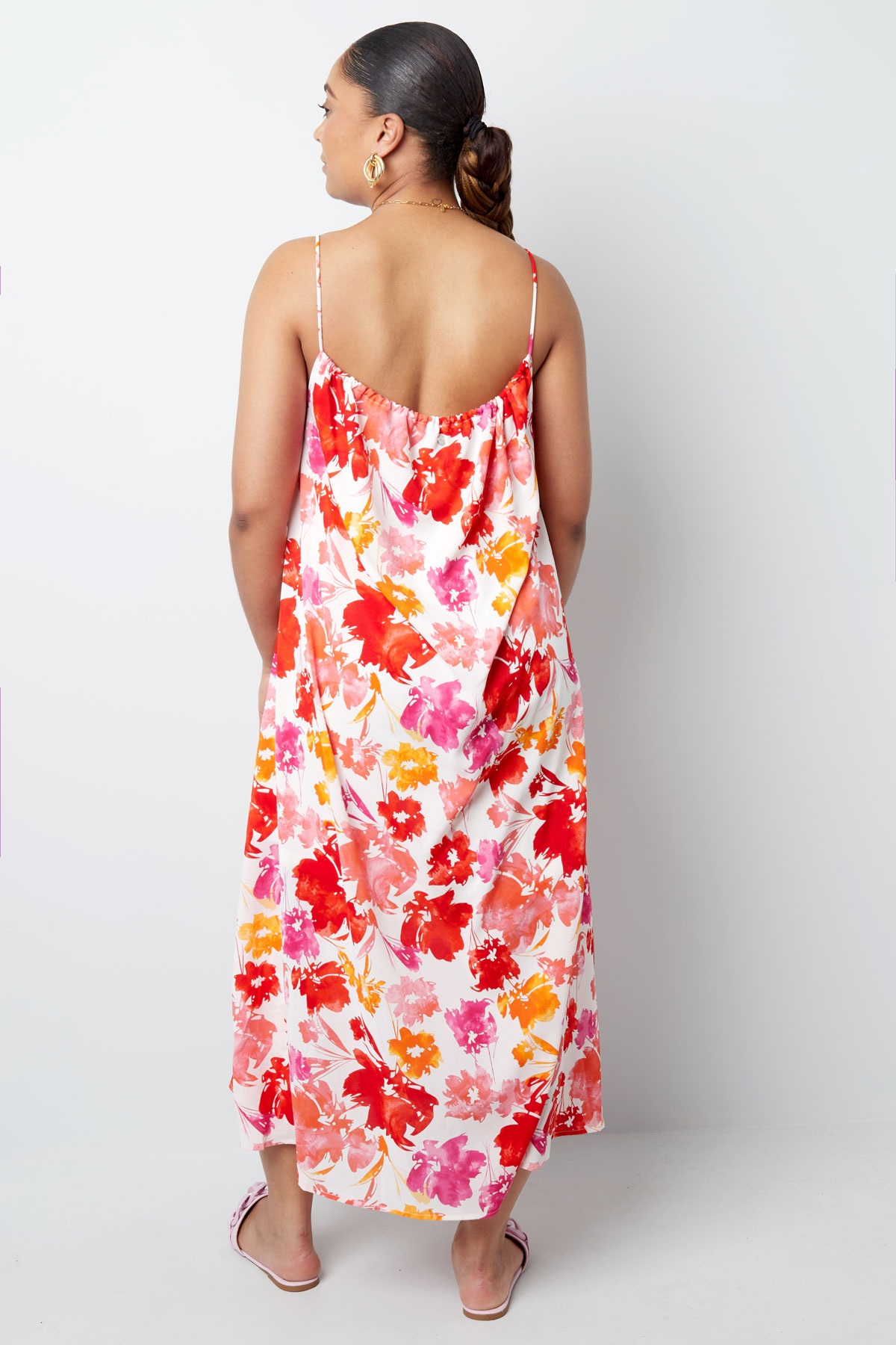 zomerjurk_spaghettibandjes_offwhite_roze_rood_oranje_3