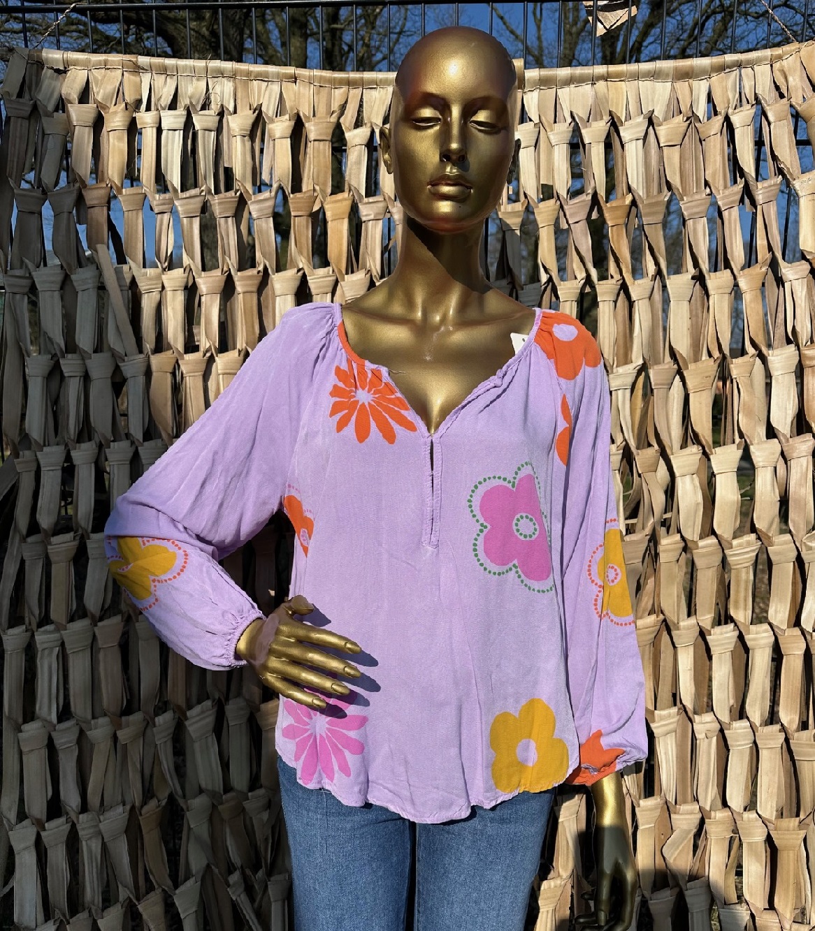 blouses_met_bloemen_lila