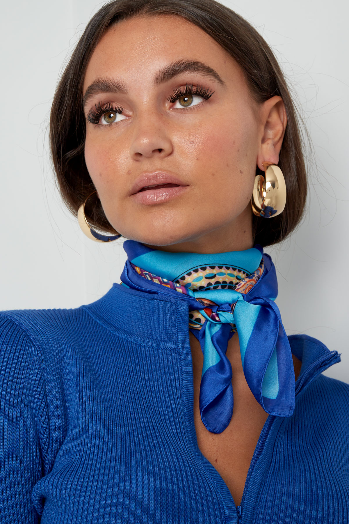 sjaal_blauw_multi_model