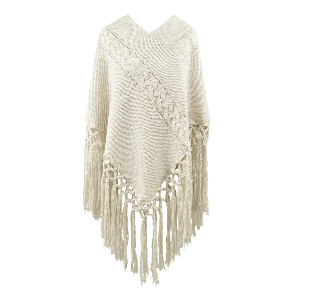 poncho_slierten_ecru